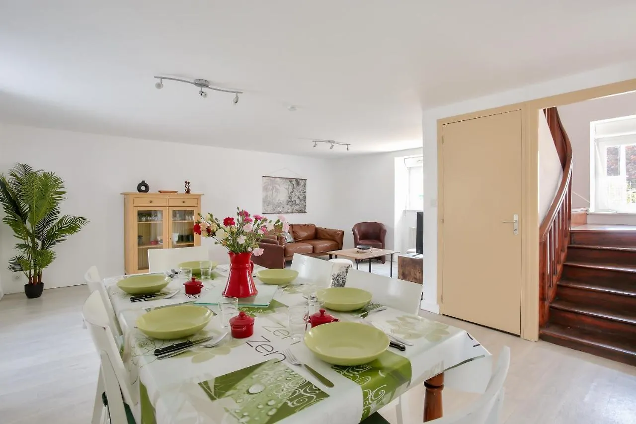 Appartement Avec Terrasse Pour 6 En Centre-Ville Pleneuf-Val-Andre 0*,  France