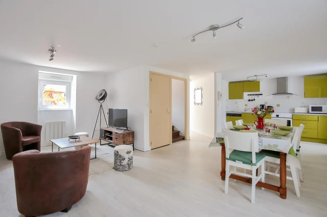 Appartement Avec Terrasse Pour 6 En Centre-Ville Pleneuf-Val-Andre 0*,